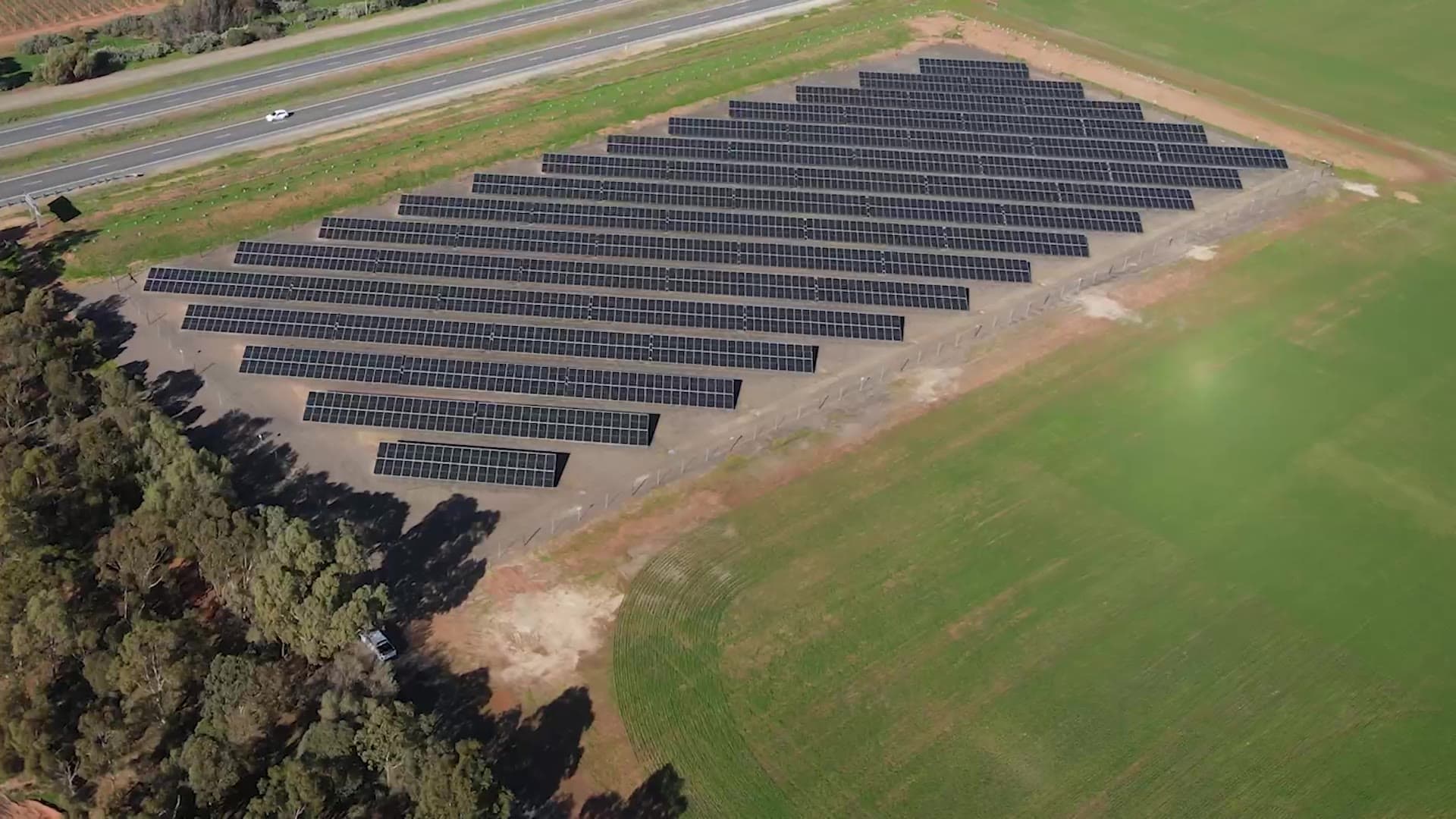 Ground-mounted solar array on South Australian farmland